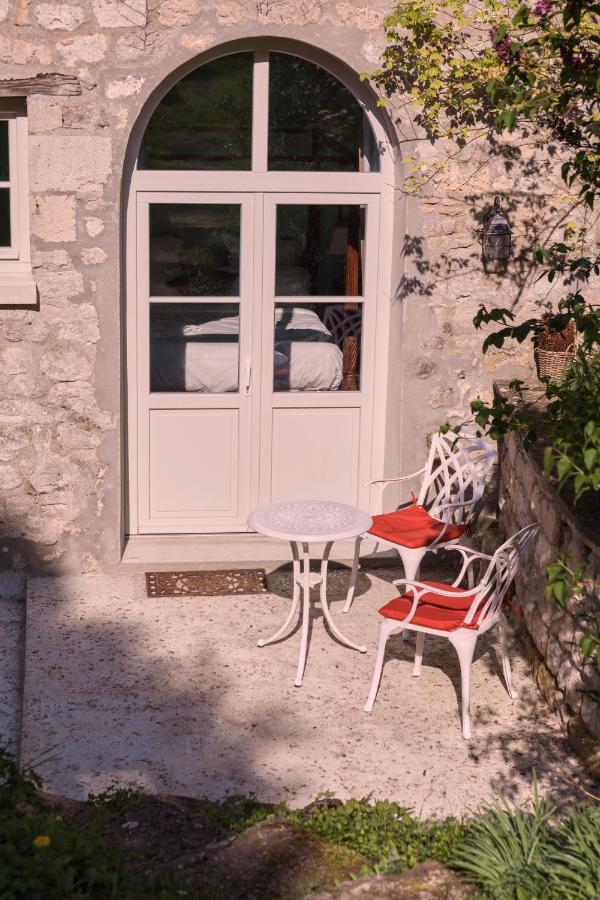 Chez Jules Et Leonie Bed & Breakfast Valmondois Exterior photo